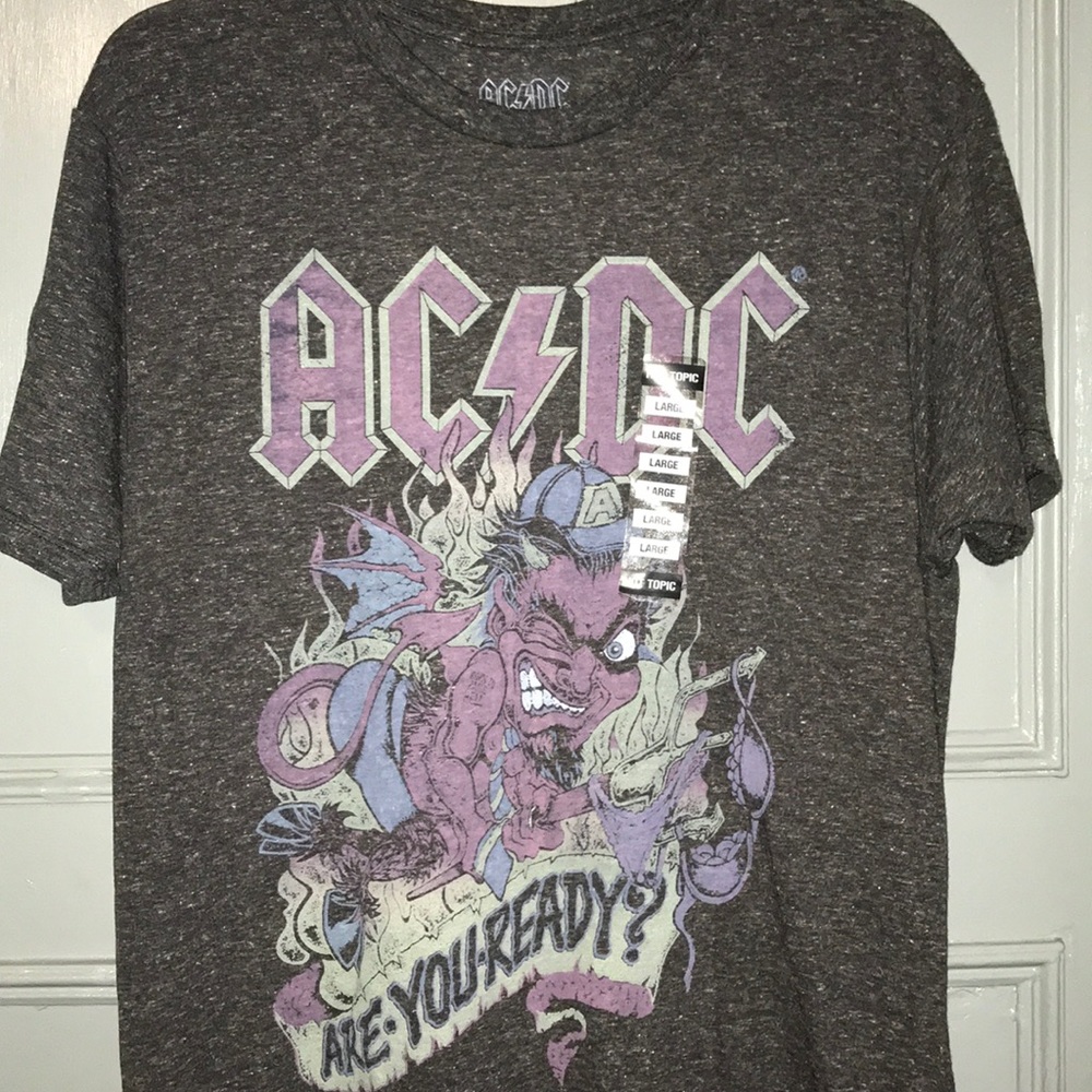 Men’s graphic AC/DC Tee NWT